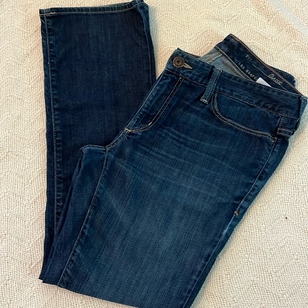 Eddie BauerSize 6S Jeans, Classic Fit
